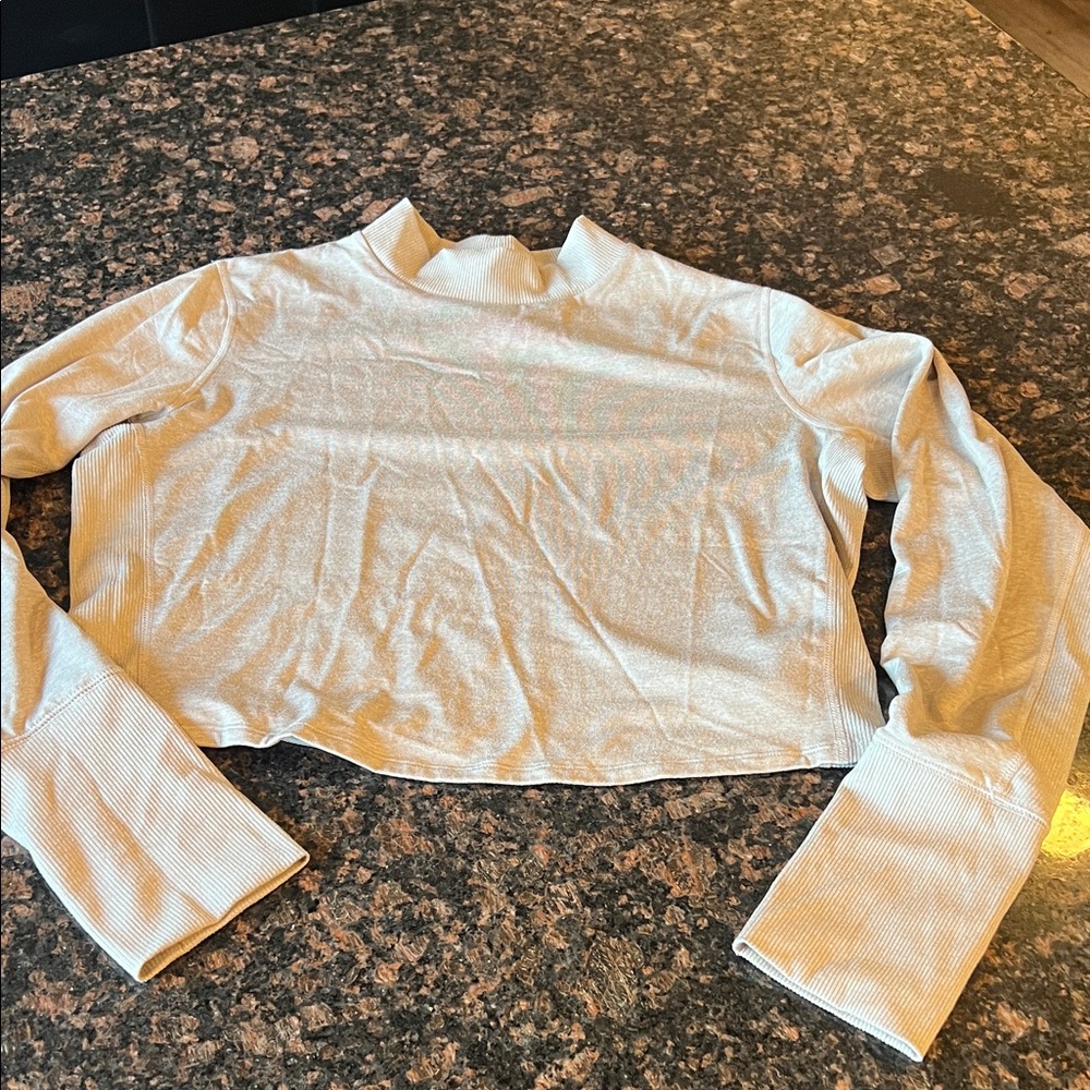 Cozecore -  Old Navy Go Dry athlete top large